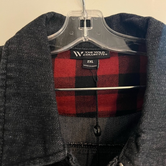 Women’s 2XL Chicago Blackhawks Jean Jacket Brand New with tags - Picture 3 of 6